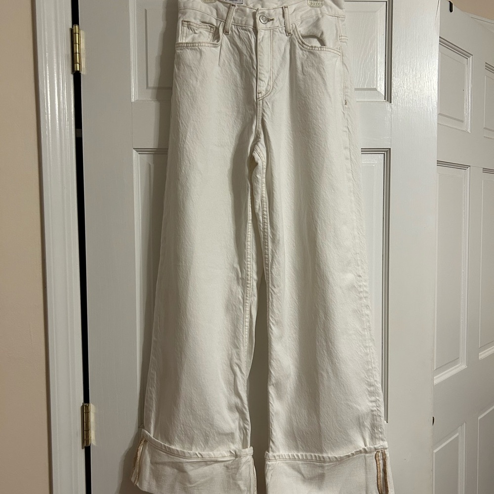 Zara Off-White Wide Leg Jeans